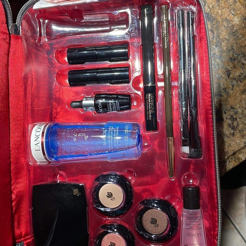 Lancôme makeup holiday kit